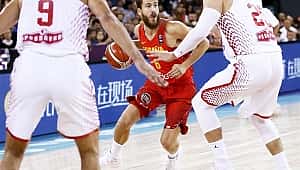 İspanya, Sergio Rodriguez ile güldü