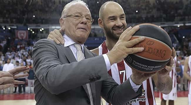 Ivkovic'e Euroleague'den müthiş jübile