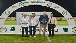 Kıbrıs'ta futbol şöleni