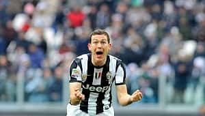 Lichtsteiner'de para engeli