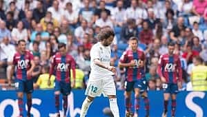 Real Madrid'e iki şok birden