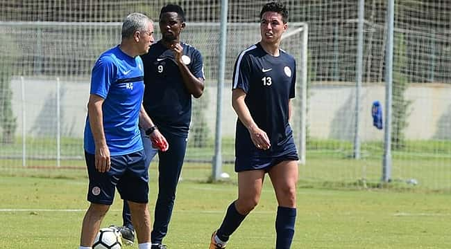 Samir Nasri antremanlara katıldı