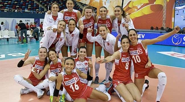 Türkiye A Milli Kadın Voleybol Takımı, Avrupa Şampiyonası'nda çeyrek finalde