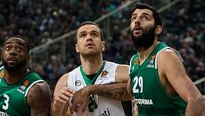 Darüşşafaka Oğuz Savaş'la sözleşme uzattı