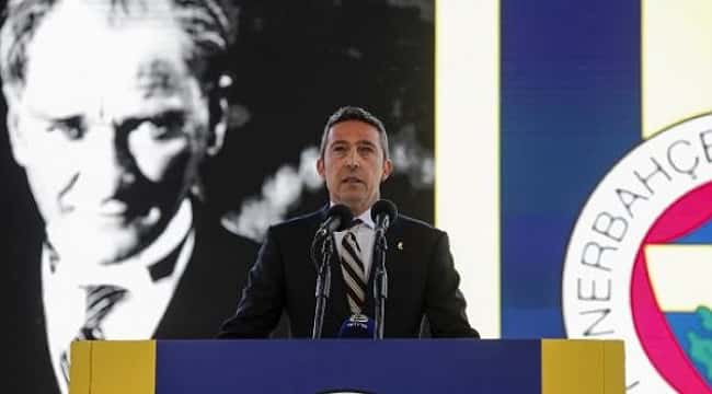 Fenerbahçe Başkanı Ali Koç, havaalanındaki 10 dakikalık konuşmada kimleri uyardı?