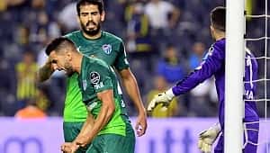 Fenerbahçe, Bursaspor forması giyen kaleci Harun Tekin ve sol bek Aziz Behich'i transfer etmek istiyor.