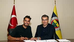 Fenerbahçe Diego Reyes transferini resmen açıkladı