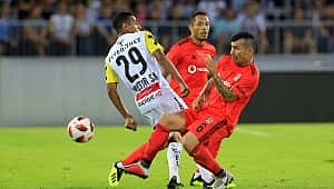 Kartal Negredo'yla uçtu