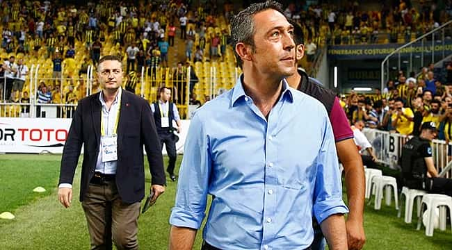 Ali Koç Çengelköy'deki yemekte futbolculara seslendi: Artık top sizde