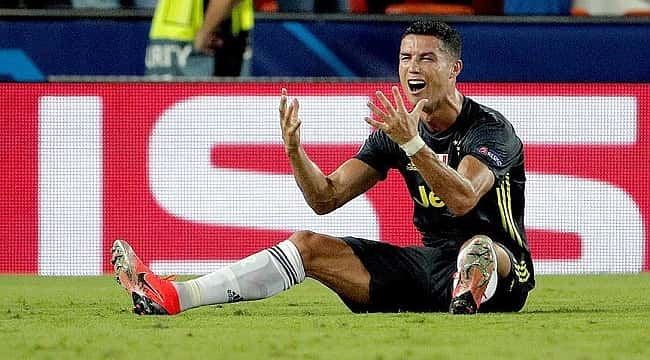 Cristiano Ronaldo'ya 1 maç ceza