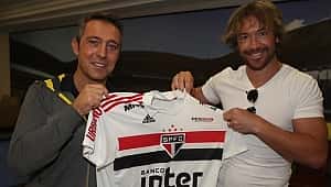 Diego Lugano'dan Fenerbahçe'ye ziyaret