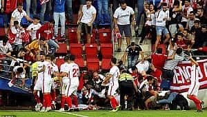Eibar-Sevilla maçında tribün çöktü, 8 kişi hastanelik oldu