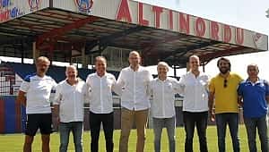 Fenerbahçe Altyapı Koordinatörü David Badia'dan Altınordu'ya ziyaret