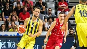 Fenerbahçe Armani Milano'yu da geçti, finale yükseldi