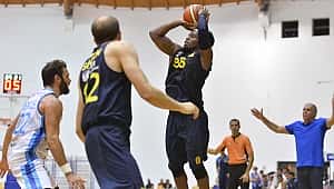 Fenerbahçe Sassari'ye mağlup: 86-95