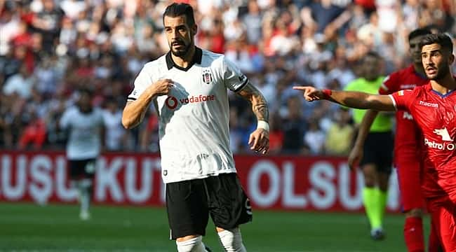 Negredo Al Nasr'a transfer oluyor