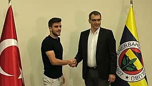 Oğuz Kaan'la 5 yıllık sözleşme