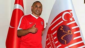 Tita'nın ailesine Brezilya'da gasp şoku