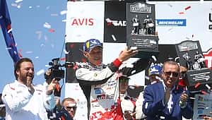 Türkiye Rallisi'nin galibi Tanak