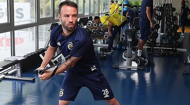 Valbuena, Dinamo Zagreb maçının kadrosuna alınmadı