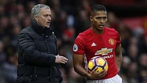 Antonio Valencia'dan Jose Mourinho gafı