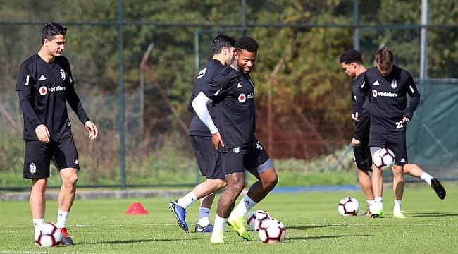 Beşiktaş, Başakşehir hazırlıklarına 2 eksikle başladı