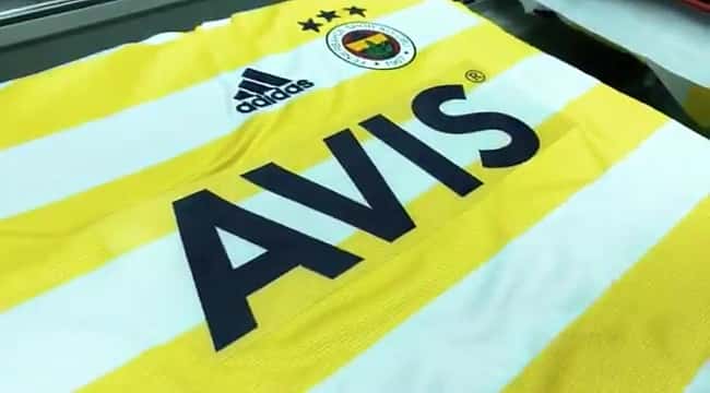 Fenerbahçe'nin göğüs sponsoru AVIS oldu