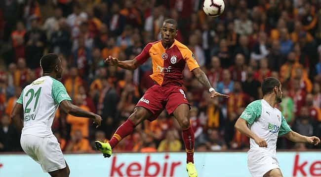 Galatasaray evinde 16 maç sonra puan kaybetti