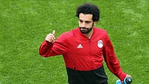 Muhammed Salah kornerde gol attı