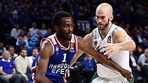 Anadolu Efes Pana'yı devirdi