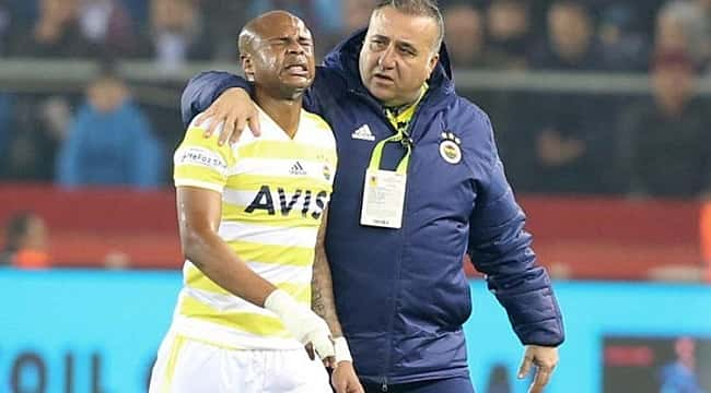 Ayew'in parmağında kırık var