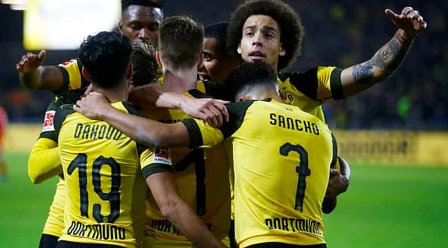 Dortmund Bayern'i eli boş gönderdi