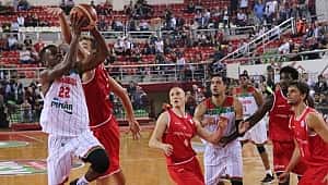 Karşıyaka'dan 100. galibiyet