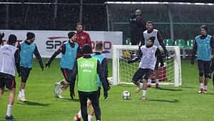 Milli Takım Cengiz ve Enes'siz çalıştı