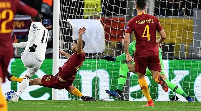 Real Madrid Roma'yı deplasmanda devirdi