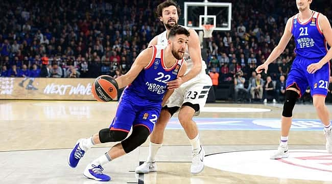 Anadolu Efes'e yazık oldu