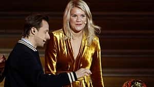 Ödül töreninde skandal an