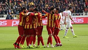 Yeni Malatya Antalya'yı da devirdi