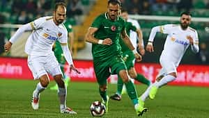 Akhisarspor çeyrek finalde