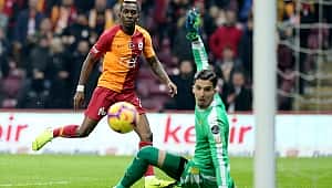 Galatasaray farklı başladı