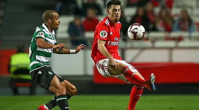 Benfica Sporting Lizbon'u 2-1'le geçti