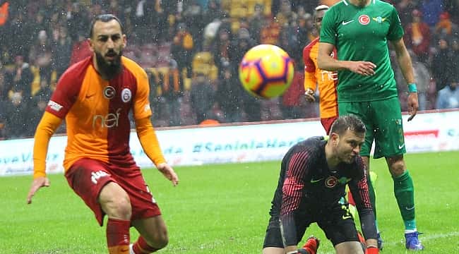 Galatasaray 90+4'te Miroglu ile sevindi