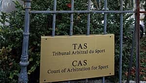 Galatasaray men cezasından kurtuldu