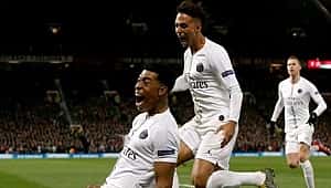 Neymar'sız PSG'den dev adım