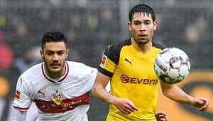 Dortmund Ozan'lı Stuttgart'ı devirdi ama koltuğu kaybetti
