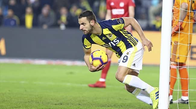 Fenerbahçe'de Soldado sevinci