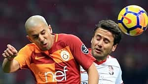 Galatasaray Antalyaspor'u konuk ediyor