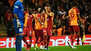Galatasaray ikinci yarıda farka koştu