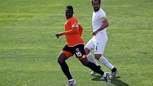 Konyaspor Adanaspor'u 2-1 mağlup etti