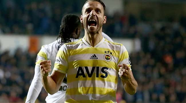 Soldado: İlk suçlu forvet oyuncuları